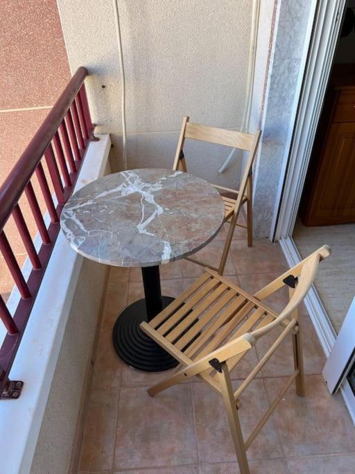 Apartmán Bonito Piso Al Lado Del Mar! La Mariña Exteriér fotografie
