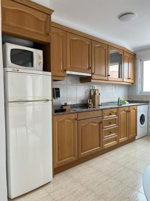 Apartmán Bonito Piso Al Lado Del Mar! La Mariña Exteriér fotografie