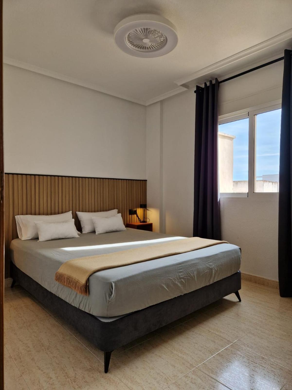 Apartmán Bonito Piso Al Lado Del Mar! La Mariña Exteriér fotografie